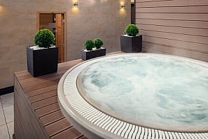 Praha: Relax či romantika v Hotelu Olšanka **** se snídaní/polopenzí a neomezeným wellness + slavnostní večeře