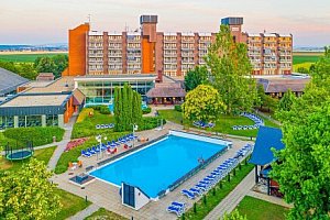 Maďarsko u lázní Bükfürdo: Danubius Hotel Bük **** s all inclusive a bohatým neomezeným wellness + dítě zdarma