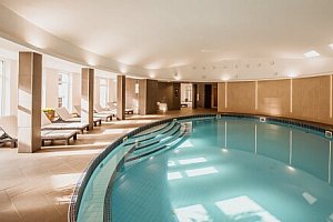 Slovensko: Donovaly ve Šport Hotelu *** s polopenzí, neomezeným wellness s bazény a 4 saunami + fitness