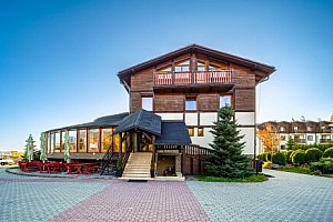 Vysoké Tatry nedaleko Aquacity Poprad v Hotelu Eufória *** s polopenzí a vyžitím + láhev vína, káva a dezert