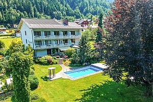 Rakouské Korutany v Hotelu Klamberghof *** s polopenzí, vstupem do několika wellness a na jezerní pláž + slevy