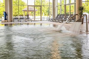 Bükfürdő: 4* Greenfield Hotel Golf & Spa s luxusním wellness s termálními bazény a saunovým světem + polopenze