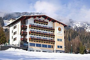 Tyrolsko: Údolí Zillertal v Das Hotelu Hubertus *** s polopenzí a neomezeným wellness + dřívější check-in