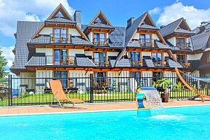 Polské Tatry u termálních lázní ve Wille Grand Karpatia: Stylové pokoje a polopenze + venkovní bazén a vířivka