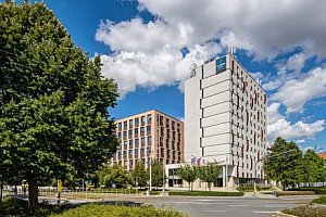 Centrum Olomouce u památek v Clarion Congress Hotelu Olomouc **** + snídaňový bufet a občerstvení na pokoji