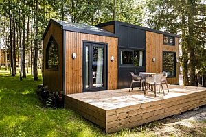 Vysoké Tatry: Luxusní Tiny House ve 4* Arietes Marmont Resortu s polopenzí a neomezeným wellness