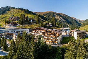 Alpy: Salcbursko v Ursprung Panorama Hotelu **** s polopenzí a každodenním wellness + túry a program pro děti