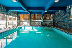 Dovolená u Egeru v Tündérkert Hotelu Noszvaj *** s polopenzí, bazénem a saunami neomezeně + dětské hřiště