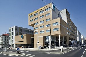 Severní Čechy v Clarion Congress Hotelu Ústí nad Labem **** se snídaní + welcome drink, občerstvení a kolárna