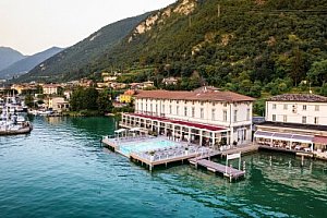 Severní Itálie v elegantním Hotelu Araba Fenice **** přímo na břehu Lago d'Iseo + venkovní bazény a snídaně