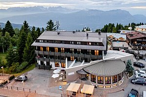 Italské hory a region Trentino: Hotel Dolomiti Chalet *** s polopenzí Plus a balíčkem slev + možnost wellness
