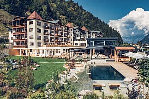 Vysoké Taury: Zell am See a ledovec Kitzsteinhorn ve Sportresortu Alpenblick ****+ s polopenzí a wellness