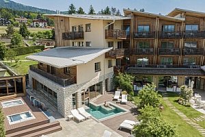 Severní Itálie: Národní park Adamello Brenta v Blu Hotelu Natura & Spa **** s polopenzí, bazény a saunami