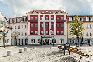 Lázně Bad Muskau u parku UNESCO ve 4* Kulturhotelu Fürst Pückler Park se snídaní a saunou + sleva na procedury