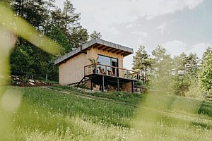 Nevšední pobyt nedaleko Slovenského ráje ve stylové Chatě Hviezdna noc s neomezeným vstupem do finské sauny