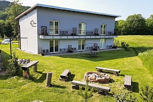 Relax v Jeseníkách: Petrov nad Desnou v Apartmánech Pod Bukovkou se snídaněmi + vstup do sauny a vířivky