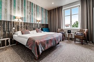 Praha blízko památek: Pobyt v Royal Court Hotelu *** (bývalý královský soud) s vynikající bufetovou snídaní