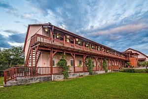 Egerszalók: Pobyt u termálních lázní ve Sweet-Life Wellness Apartments se snídaní, neomezeným wellness a vínem