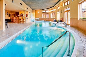 Liptov u Vysokých a Nízkých Tater: 3* Sojka Resort se snídaní/polopenzí + bazény, 4 druhy saun a slevová karta