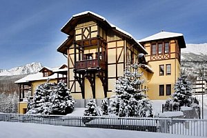 Vysoké Tatry: Starý Smokovec blízko několika lyžařských areálů ve Ville Kunerad *** se snídaněmi formou bufetu