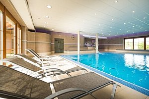 Vysočina v přírodě u rybníků ve Wellness Penzionu Medličky s polopenzí, neomezeným wellness a kulečníkem