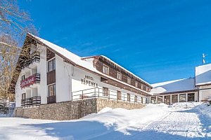 Dovolená v Krkonošském národním parku v Penzionu Vápenka *** s polopenzí, saunou a vířivkou + herna pro děti