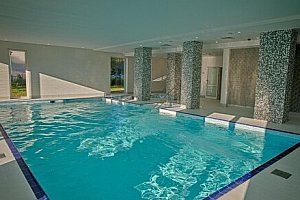 Polsko 150 m od moře a 300 m od jezera: Mielno Holiday Apartments s polopenzí + wellness, herna, dětské hřiště