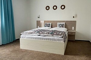 Maďarsko: Edelény nedaleko Miskolce a barokních památek ve 4* Danelis Hotelu se snídaní + 2 vířivky a sauna