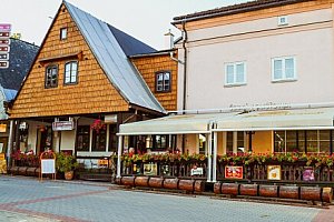 Rokytnice v Orlických horách 200 m od zámku v Penzionu Rampušák se snídaní či polopenzí a slevou na obědy