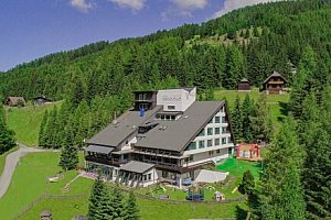 Korutany a Nockberge v Hotelu Nockalm **** s all inclusive light, wellness, fitness a zábavou pro děti