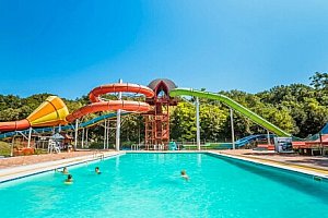 Slovensko: Velký Meder v Hotelu Elenka *** s all inclusive a vstupem do aquaparku Thermal Corvinus (280 m)