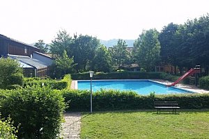 Přírodní park Franský les: WAGNERS Hotel im Frankenwald ***+ s polopenzí, bazény a bohatým saunovým světem
