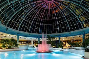 Lipsko: Relax pro celou rodinu v aquaparku Sachsen Therme s rozsáhlým saunovým světem (3 500 m²) + ubytování