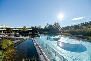 Bad Tatzmannsdorf: Odpočinek v termálních bazénech vyhlášených lázní AVITA Therme + nocleh v hotelu dle výběru